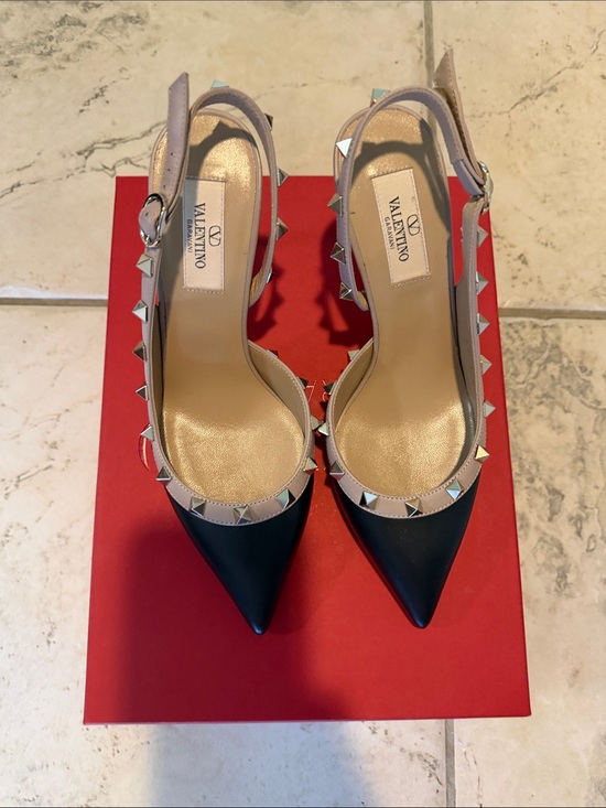 Valentino Shoes - Valentino Black Pointed Rockstud Slingback Pumps with Nude Trim